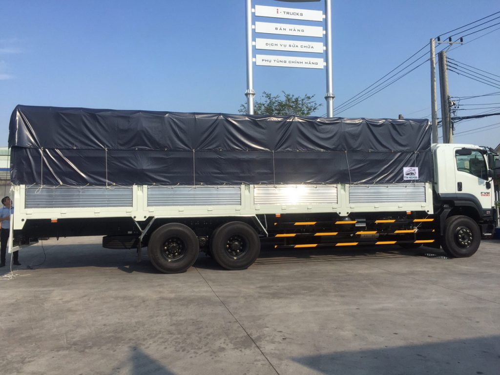 Xe tải ISUZU FRR thùng kín tải trọng 6500 kg  Xe Isuzu 24h