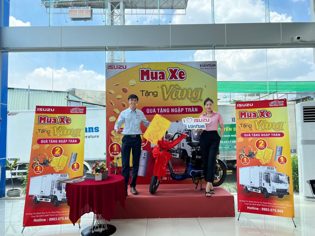 Hỗ trợ tài chính mua xe, Isuzu Vân Nam mừng Quốc Khánh, Isuzu thùng lạnh, Xe tải Isuzu QKR Cool Express