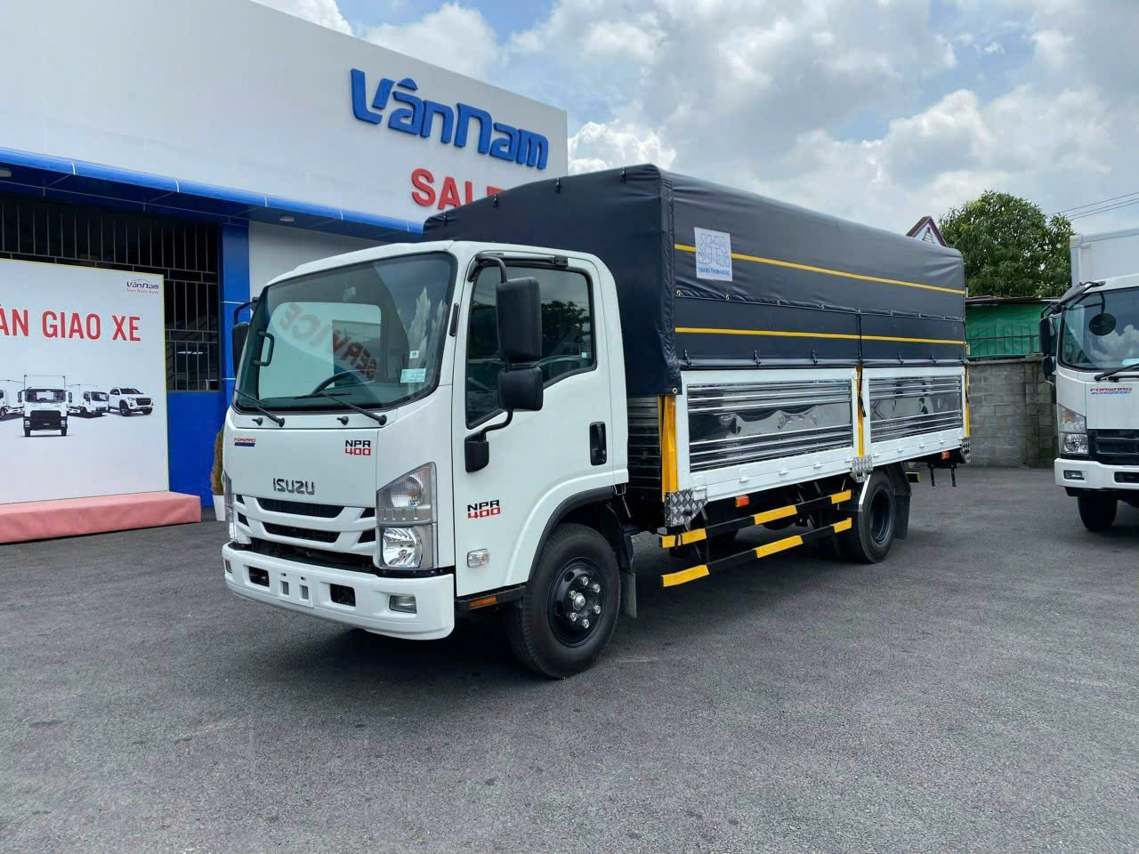 Đại lí Isuzu Miền Nam,eview xe Isuzu Q-Series