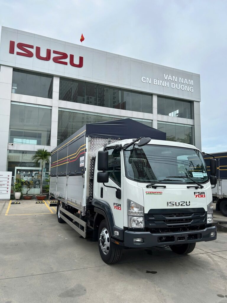 Xe tải Isuzu FSR700